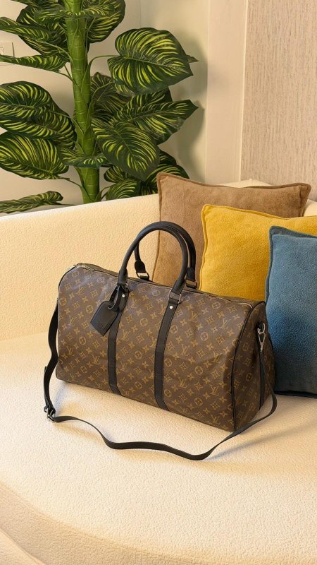 شنطة سفر LV كوالتي ماستر