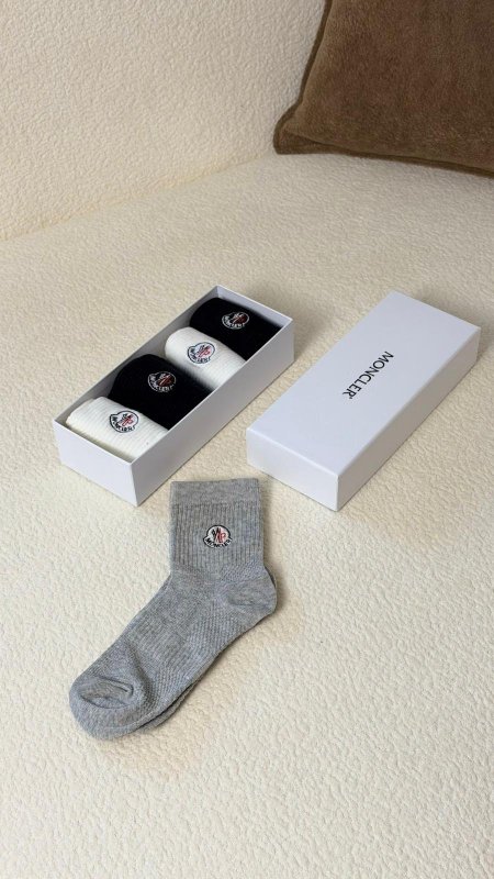 جرابين MONCLER كوالتي ماستر