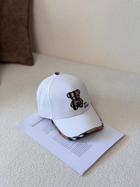 طواقي BURBERRY كوالتي ماستر