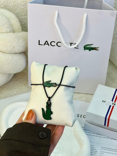 أساور وسلاسل رجالية Lacoste ستانلس ستيل شامل العلبة الاصليه 🐊