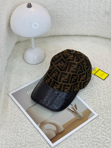 طواقي FENDI كوالتي ماستر 🧢