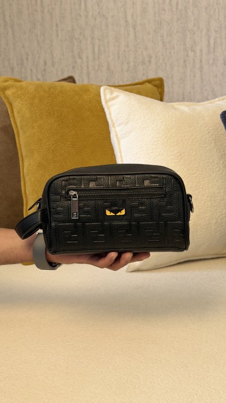 شنطة يد كوالتي ماستر 👝