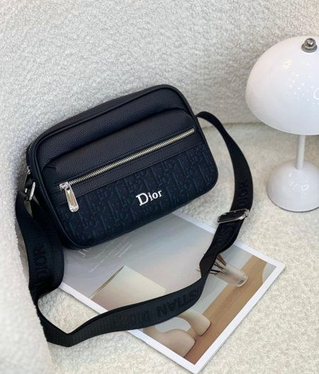 شنطة كتف Dior كوالتي ماستر 👝