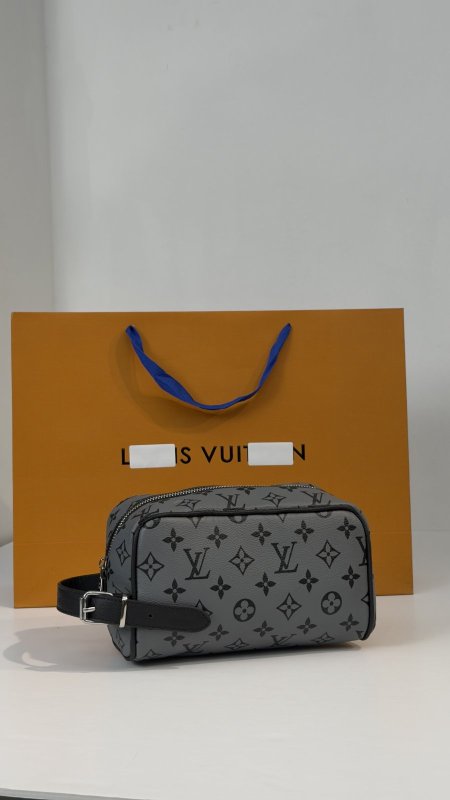 شنطة يد حجم اكبير كوالتي ماستر 👝