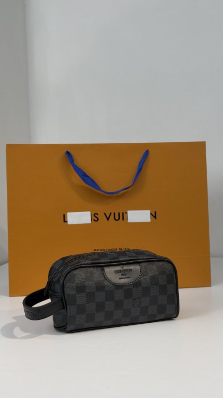 شنطة يد كوالتي ماستر 👝