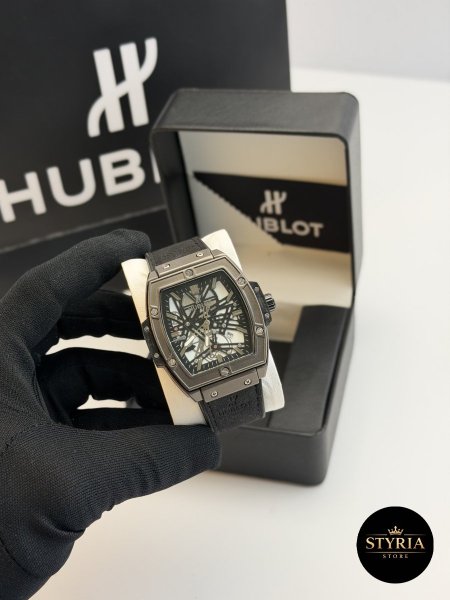 ساعة HUBLOT كوالتي ماستر شامل علبة ⌚️🛒