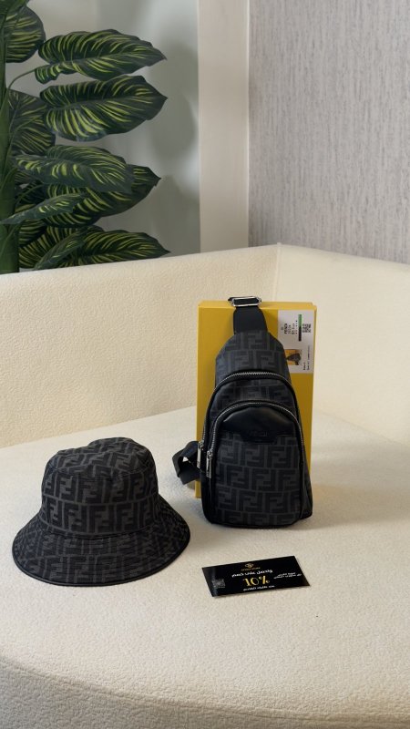 شنطة كتف + طقي كوالتي ماتسر 🛍️