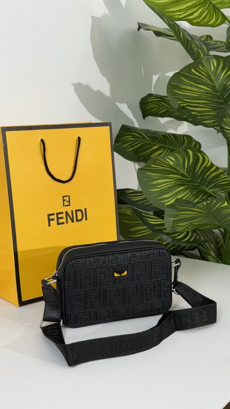 شنطة كتف كوالتي ماستر 👝