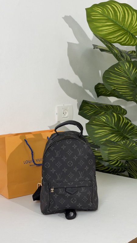 شنطة ظهر كوالتي ماستر حجم صغير 🎒